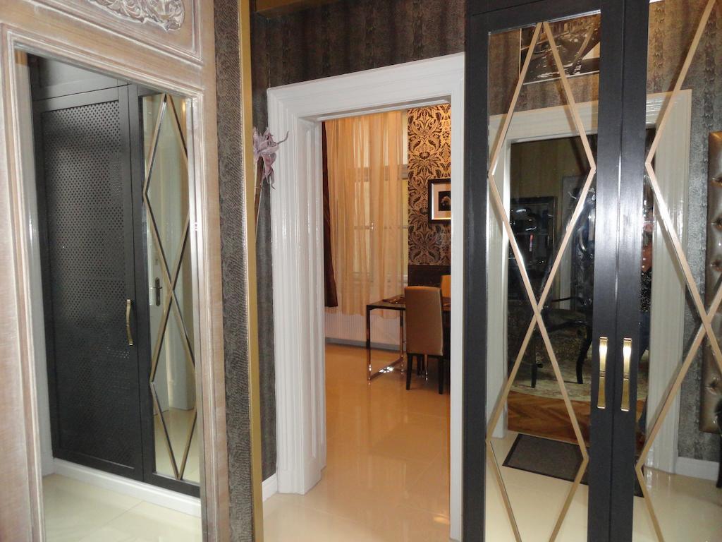 Boudoir Budapest Apartment Luaran gambar