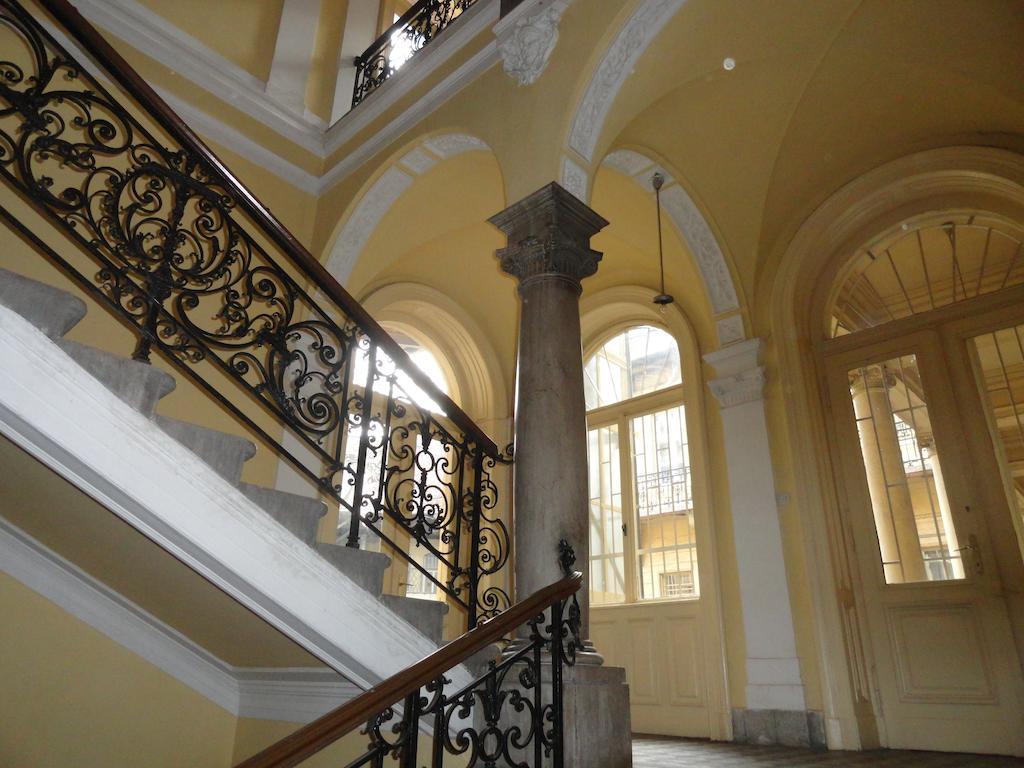 Boudoir Budapest Apartment Luaran gambar