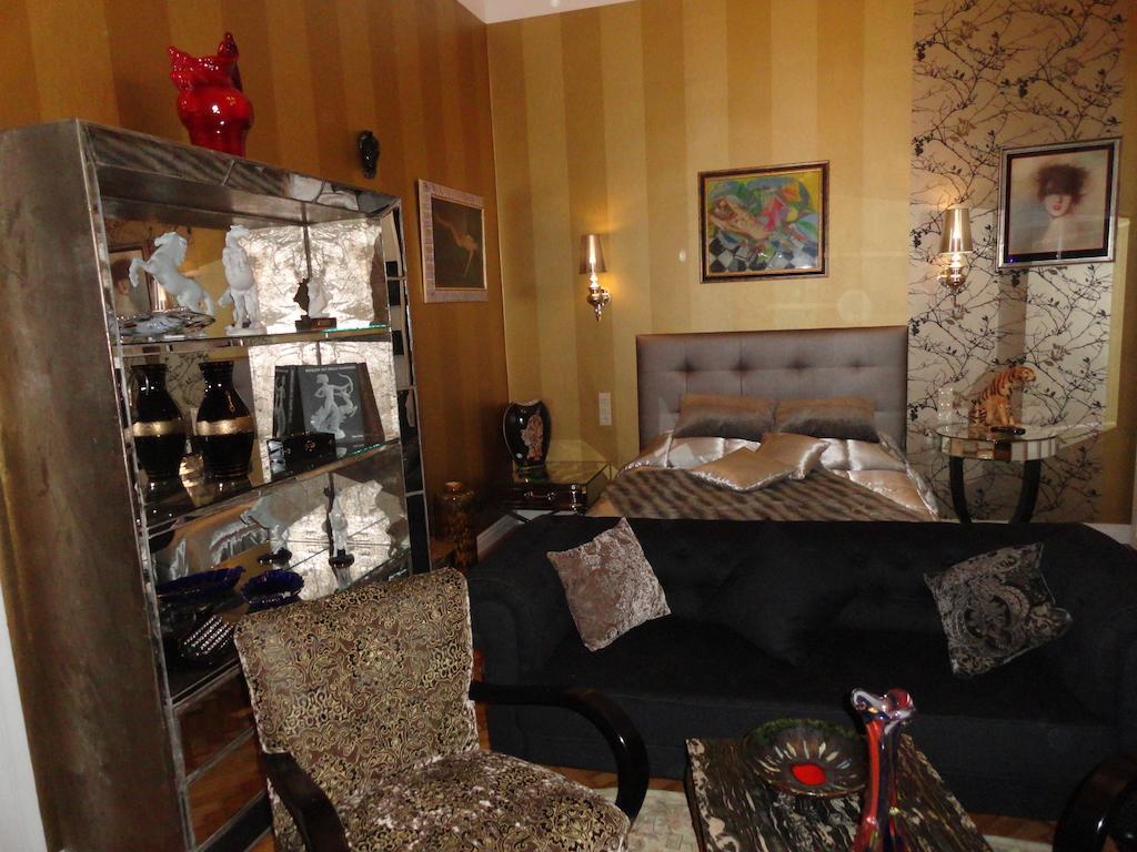Boudoir Budapest Apartment Luaran gambar