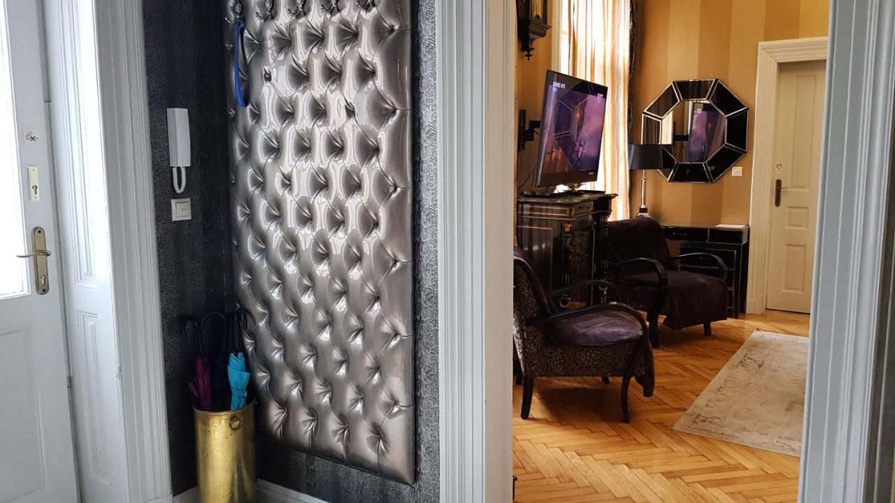 Boudoir Budapest Apartment Luaran gambar