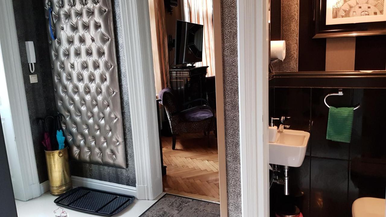 Boudoir Budapest Apartment Luaran gambar